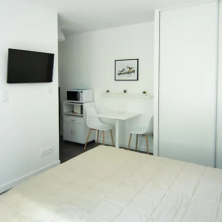 Appartement Indépendant Chez L’habitant Au Calme