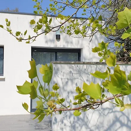 Independant Au Calme *